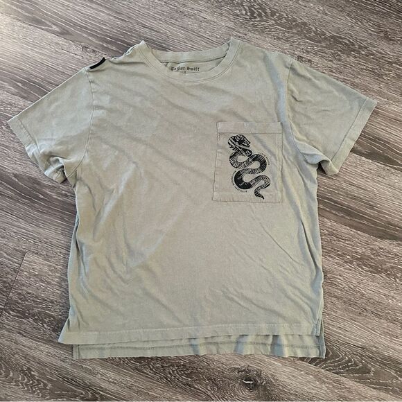 Taylor Swift Reputation Tour T shirt - Picture 1 of 8